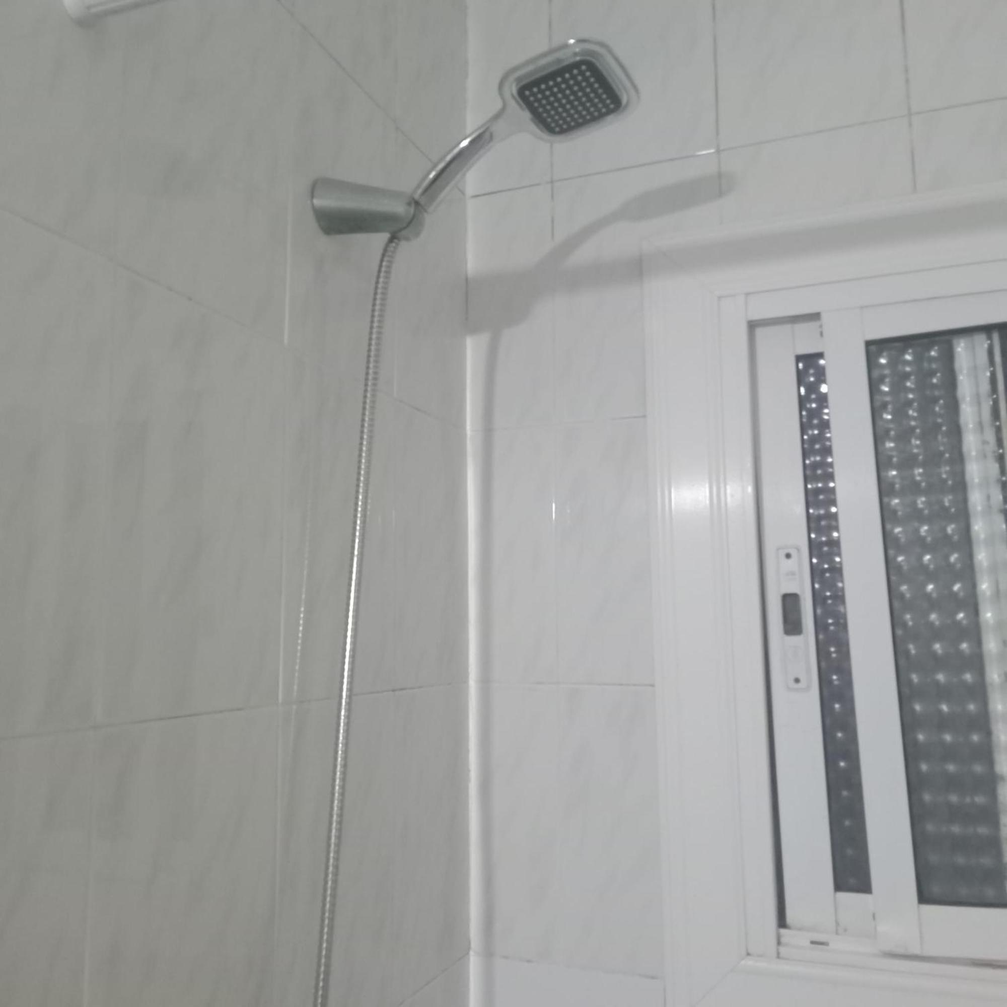 Barcelona Appartment Santa Coloma de Gramenet Экстерьер фото